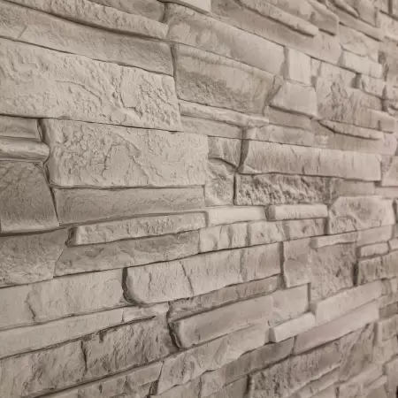 Монтре — декоративный гипсовый камень для внутренней отделки, фактура Скала, сланец