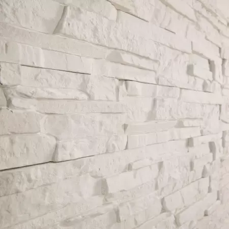 Монтре — декоративный гипсовый камень для внутренней отделки, фактура Скала, сланец