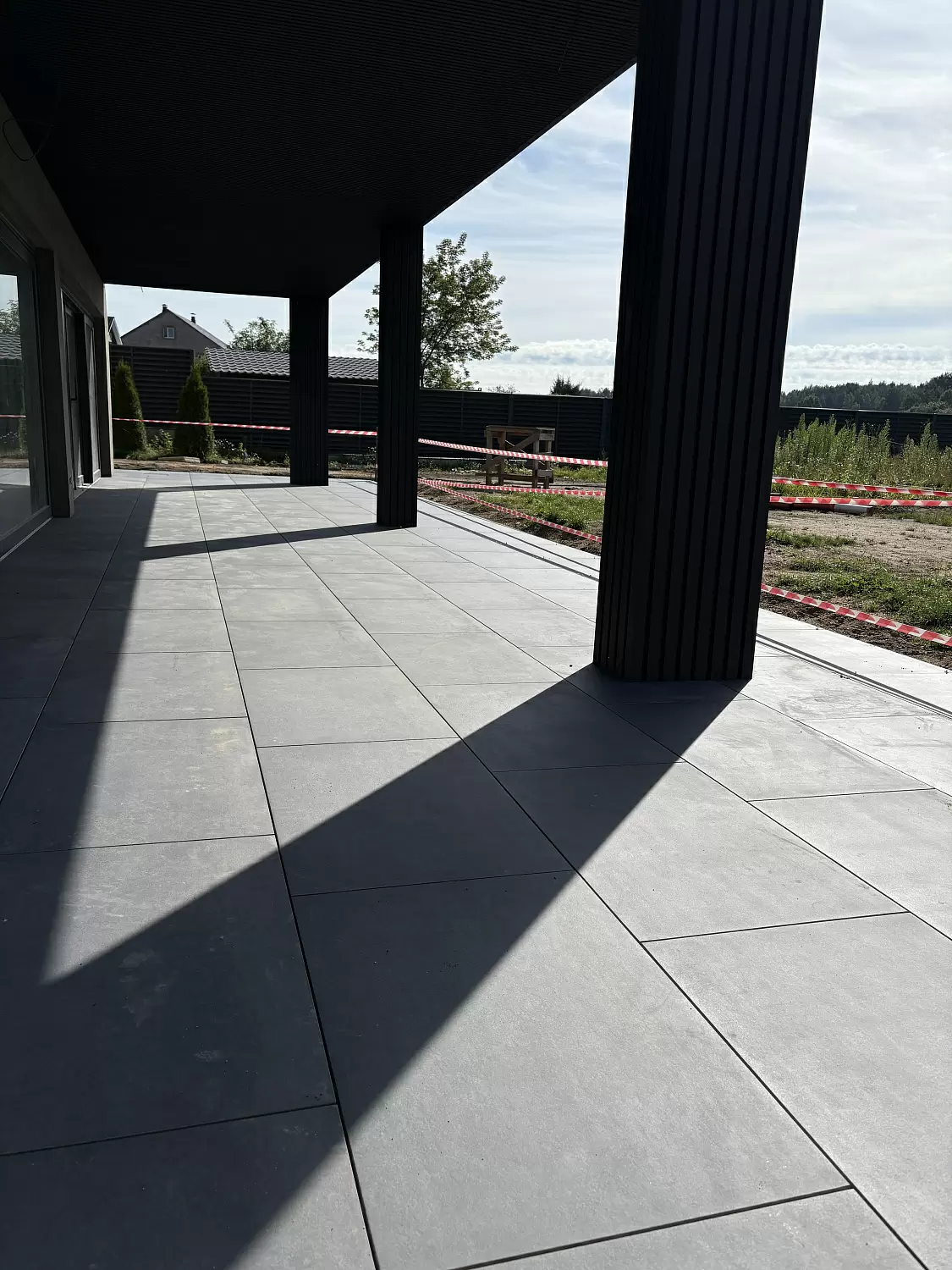 Утолщённый уличный керамогранит 09 PL.Anthracite