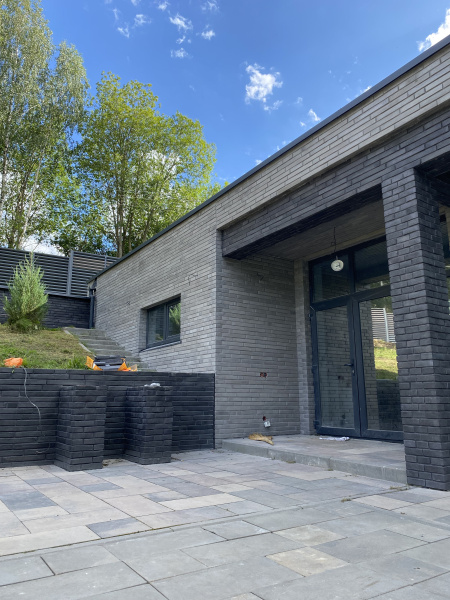 Фасадная плитка Лонг 202 (Ригель) фото, фото отделки, фото на фасаде