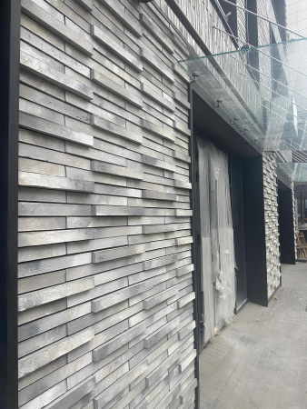 Навесной фасад PETRA в деталях – панель, профиль, крепление