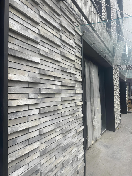 Навесной фасад PETRA в деталях – панель, профиль, крепление