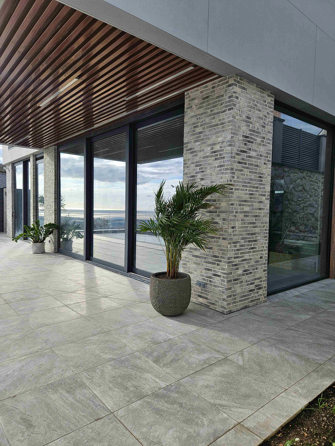 L20.03 Фасадная плитка ручной формовки 